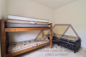 Casa no bairro Flórida, Lado Praia, em Peruíbe